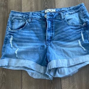 Refuge jean shorts
